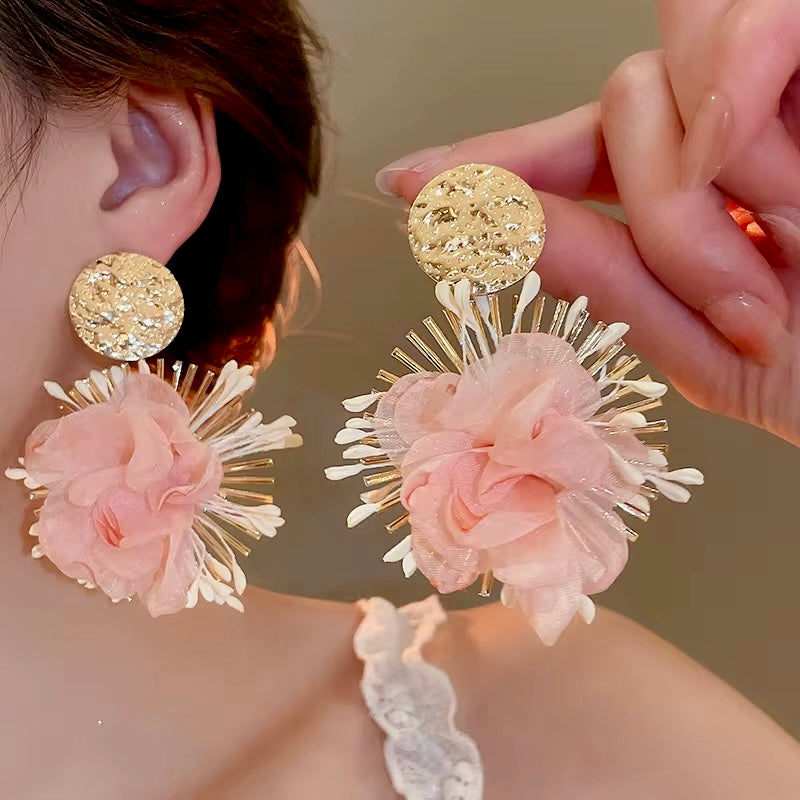 Pink flower Gold earrings