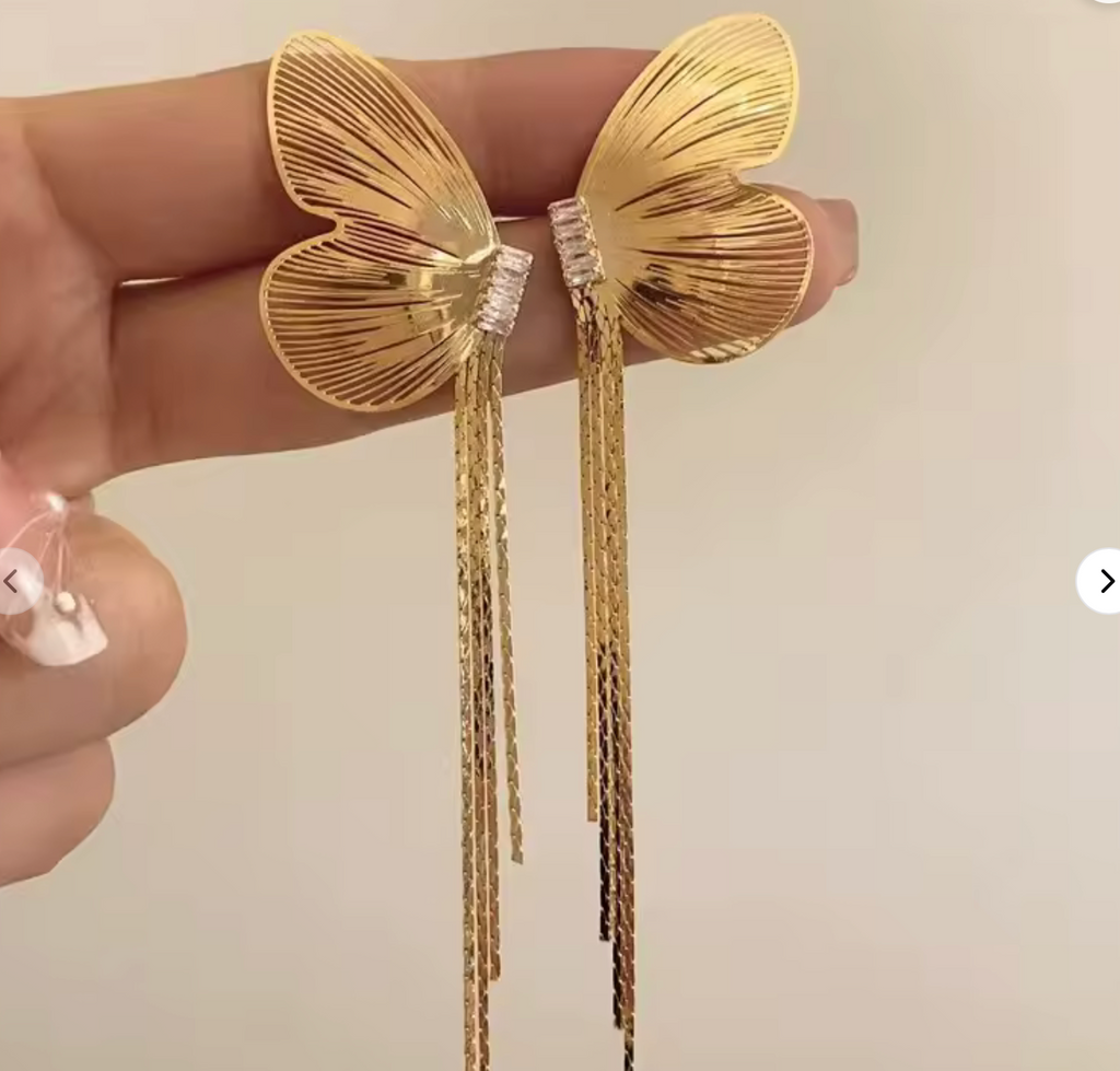 Half butterfly Gold earrings